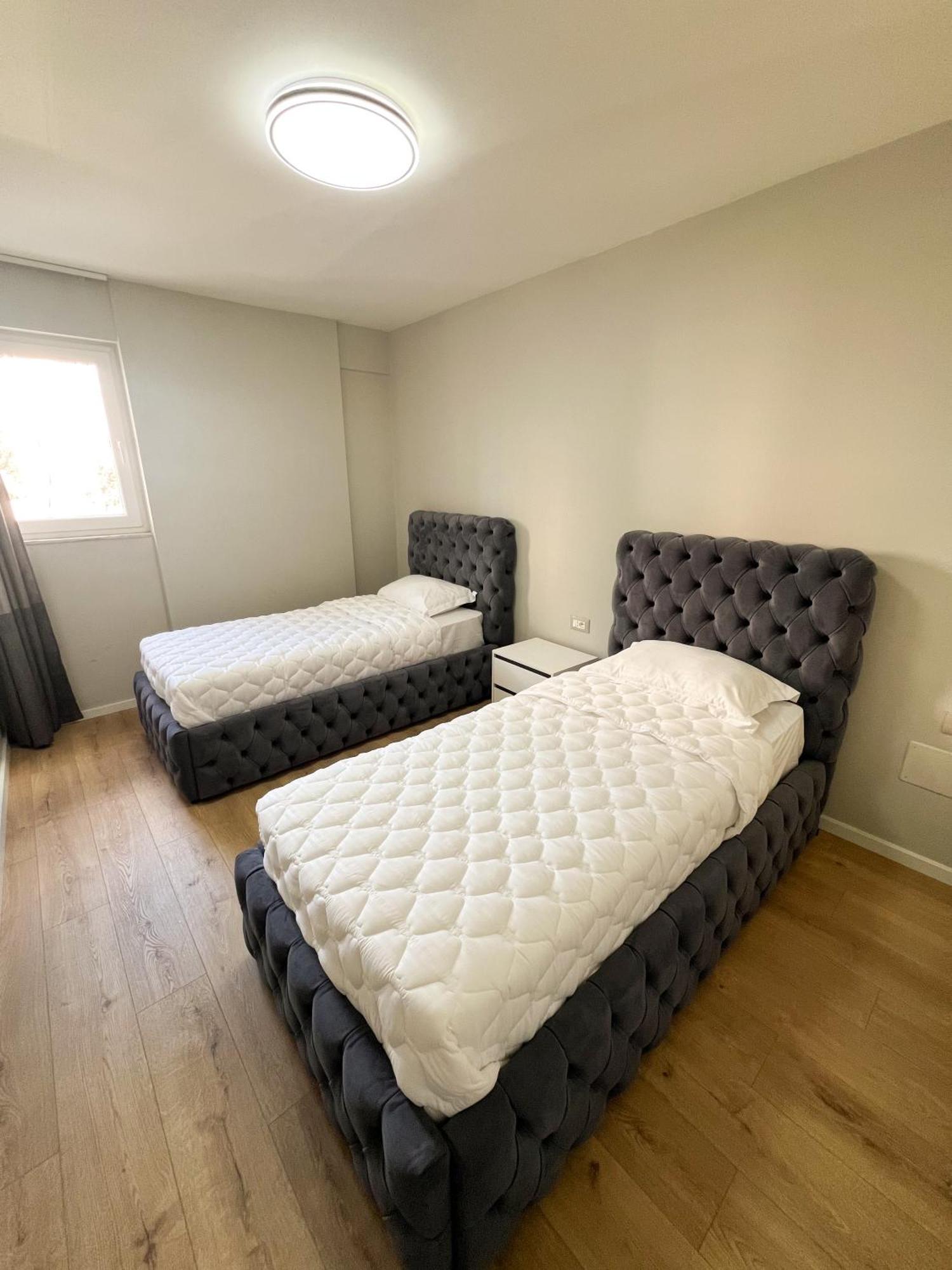 Sea View Apartments Durrës Zewnętrze zdjęcie